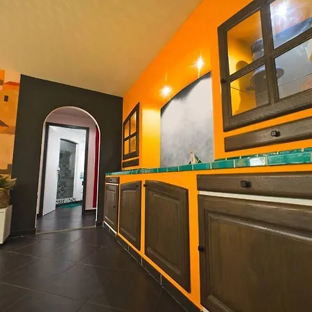 Apartment Atypiqueroom Centreville Parking Sous Terrain Free Mulhouse